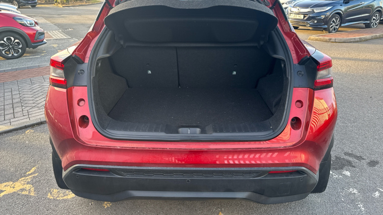 Nissan Juke 1.6 Hybrid Tekna 5dr Auto Hybrid Hatchback